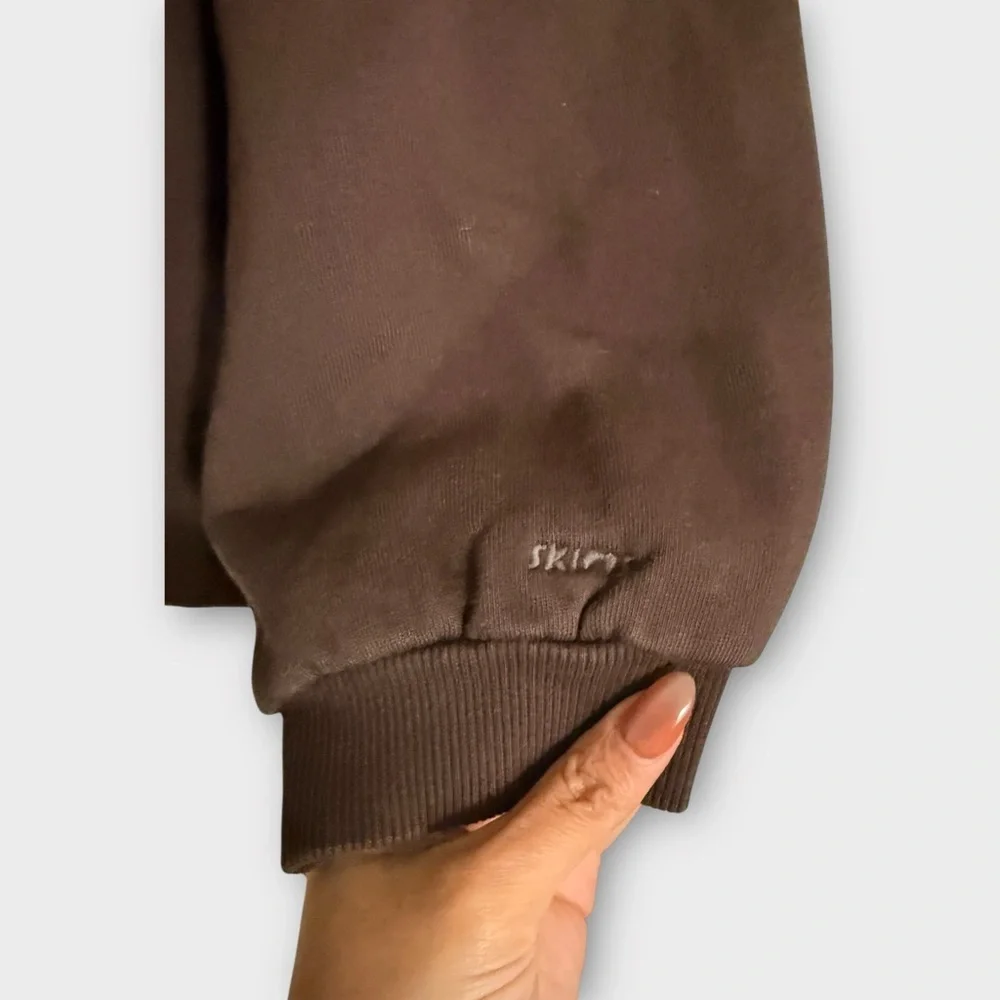 SKIMS Boyfriend Fleece Slouchy Half Zip Pullover – Espresso (NWT) OVERSIZED - Picture 7 of 12